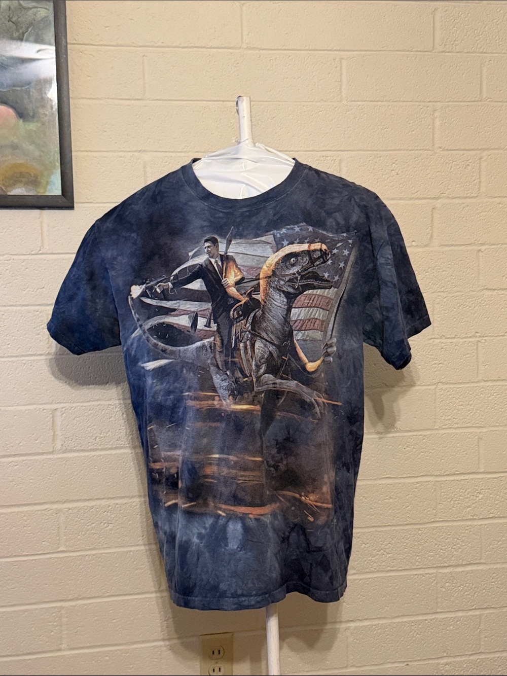 The-mountain Men's T-shirt